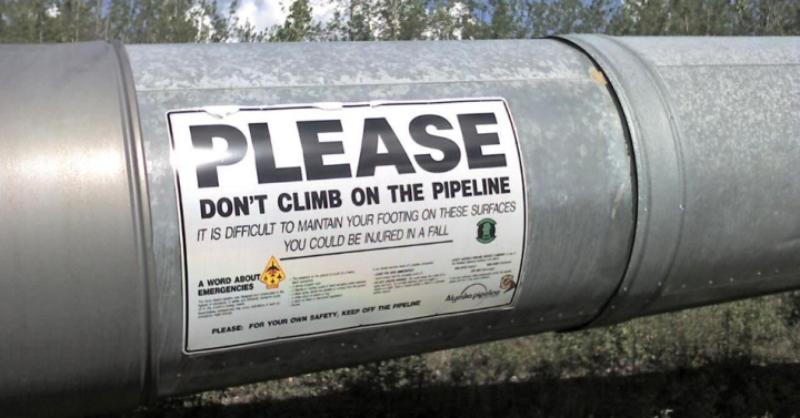 AlaskaPipelineSign_