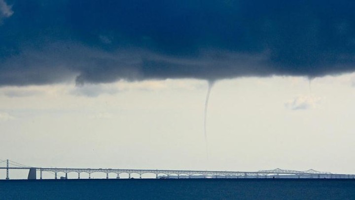 Chesapeake waterspout 071715