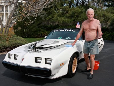 shirtless-joe-biden