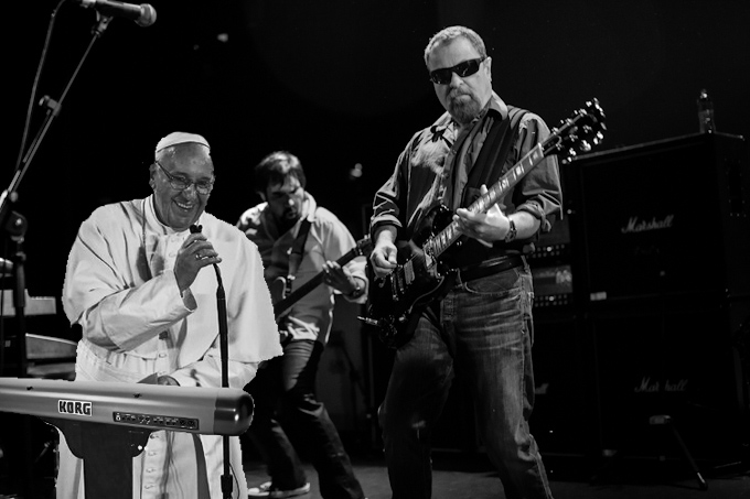 Blue Oyster Pope_2