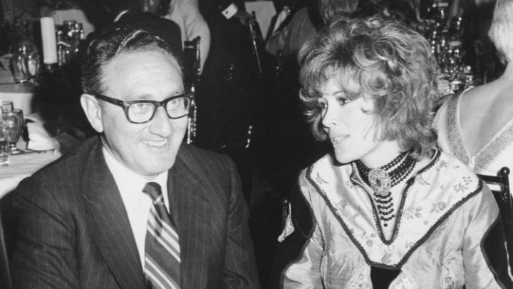 Henry A. Kissinger, President Nixon?s chief foreign policy advisor, and Jill St. John, Hollywood actress whom he frequently dates, are dinner companions at the Now Grove in the Ambassador hotel in Los Angeles, Tuesday, Oct. 21, 1970. Kissinger, a bachelor, has escorted Miss St. John to a variety of functions in Washington as well as in the Hollywood and Los Angeles area. (AP Photo)