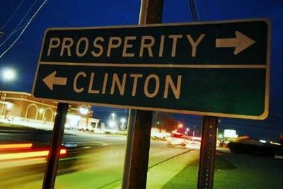 roadsign_ClintonVsProsperity