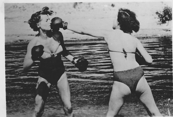girl punch bikini style280