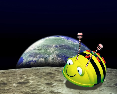bee-bot-moon