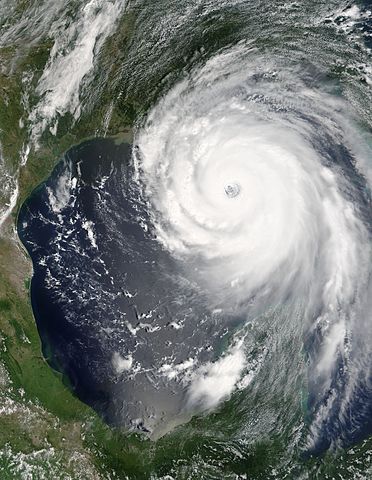 372px-Hurricane_Katrina_August_28_2005_NASA