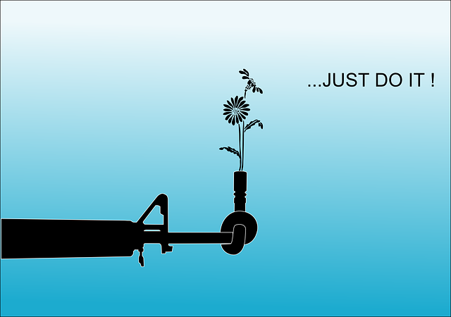 green-flower-plant-gun-pipe-life-tied