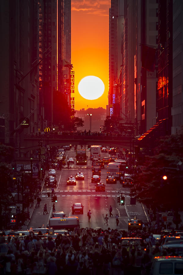 manhattanhenge-eduard-moldoveanu