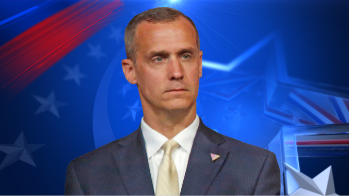 Corey Lewandowski_1466445761767_1464659_ver1.0