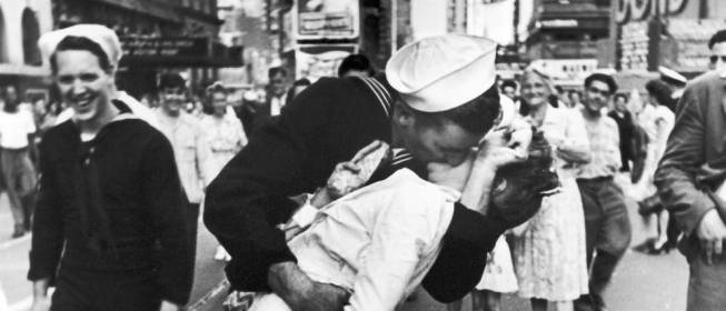 kiss