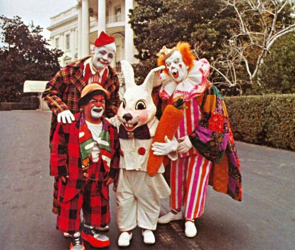 frosty-little-mike-padilla-frankie-saluto-and-bobby-kay-at-the-white-house-easter-egg-roll