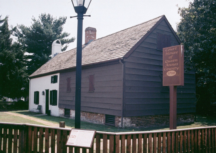 1200px-QACourthouse_QueenstownMD