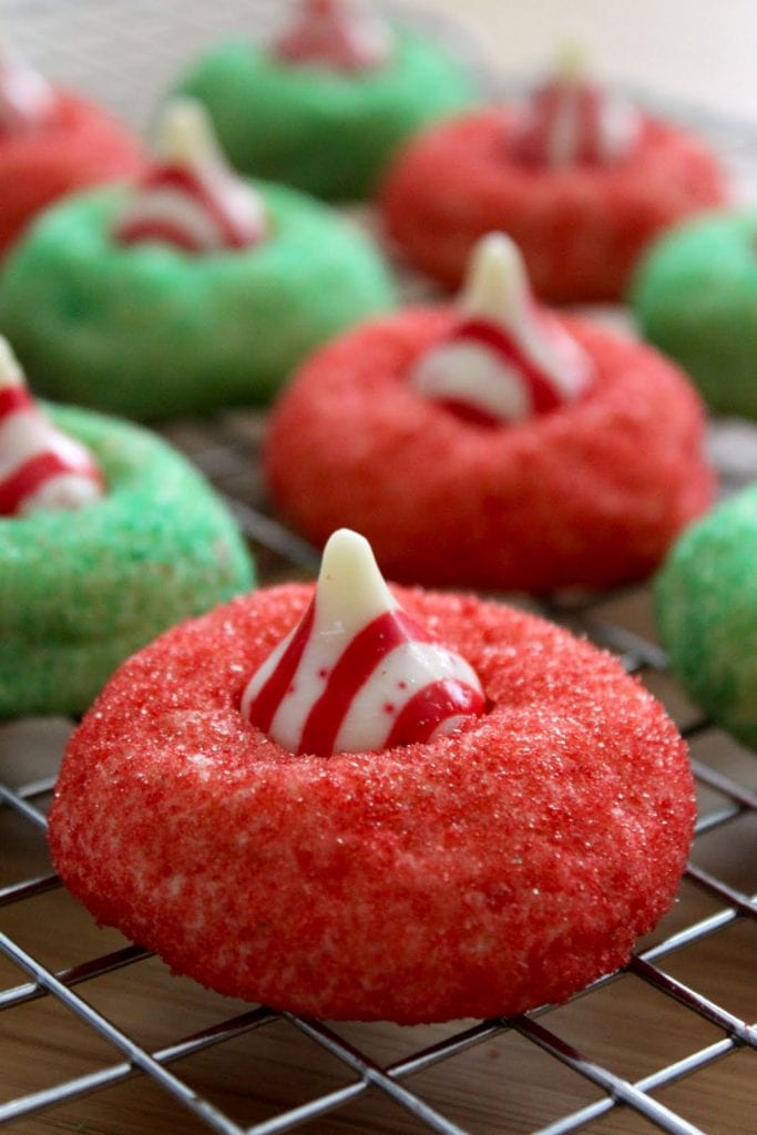 Christmas-Treats-Candy-Cane-Blossoms-683x1024